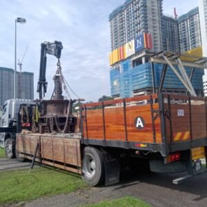 cargo crane