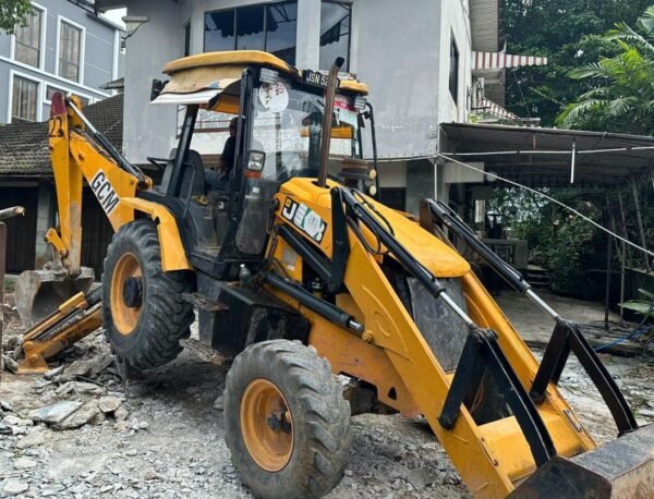 backhoe loader